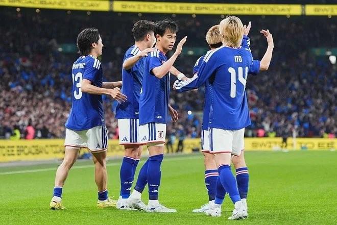 镜报:日本队向英格兰队展示了他们想要的一切